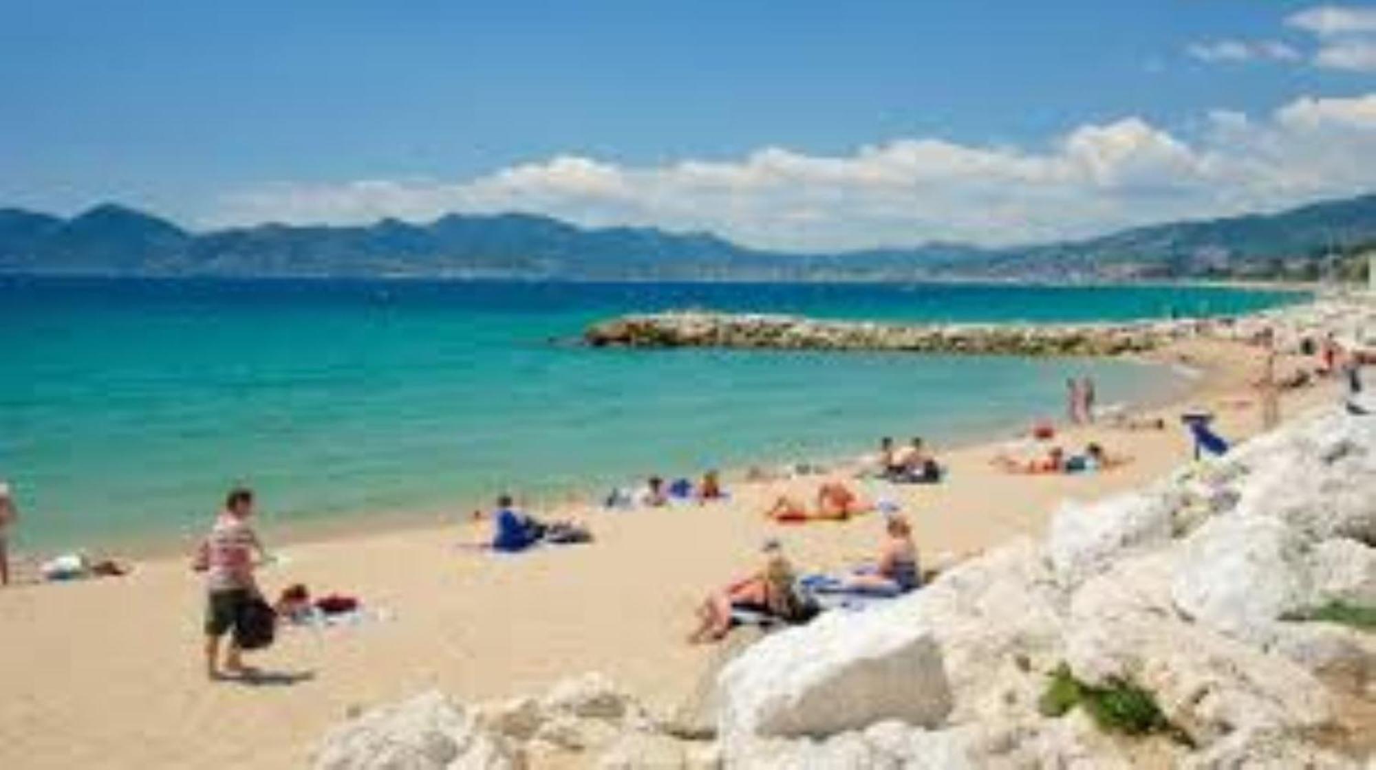 Le Castille - A Deux Pas Des Plages Cannes Eksteriør bilde